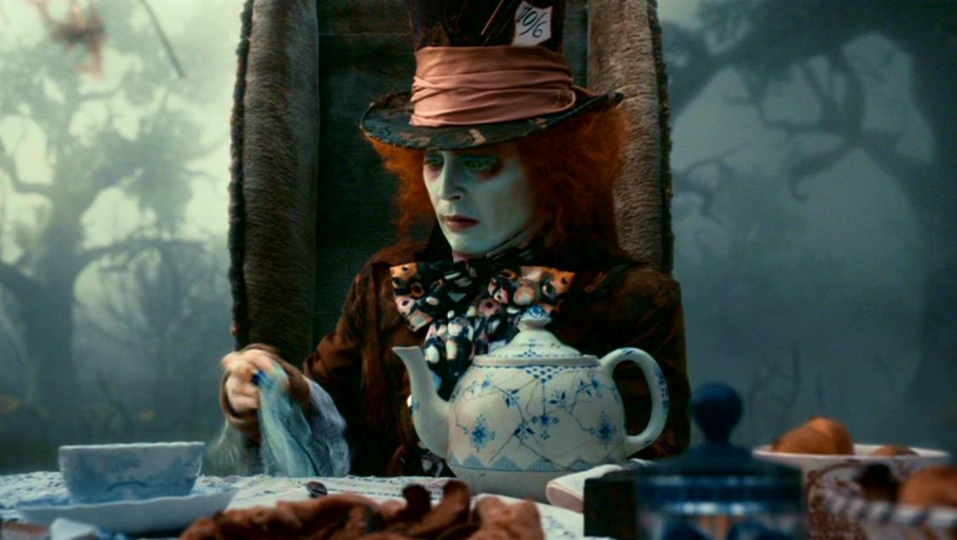 Tim Burton's Alice in Wonderland Teapot 1360